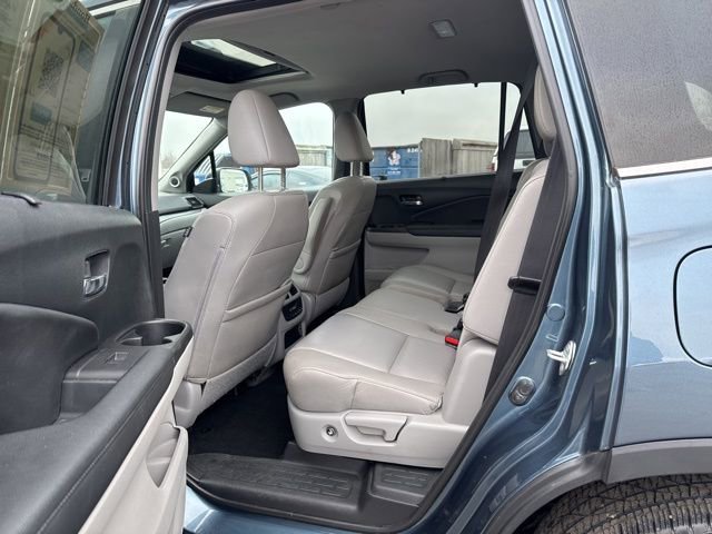 Used 2022 Honda Pilot Special Edition image 32