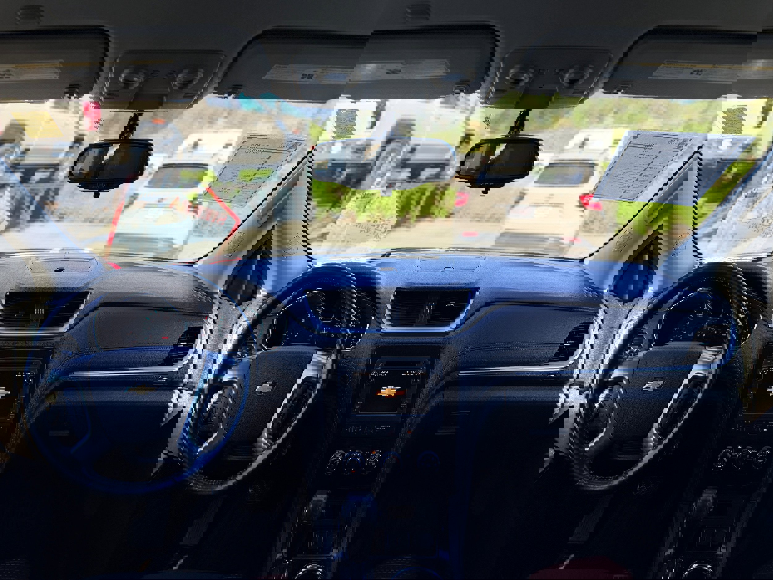 Used 2017 Chevrolet Traverse LT image 19