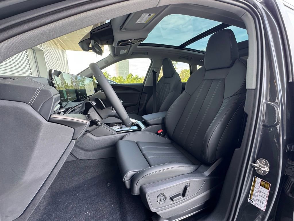 New 2025 Audi Q5 Prestige image 13