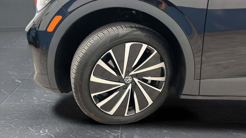 Used 2024 Volkswagen ID.4 Pro AWD/4WD image 37