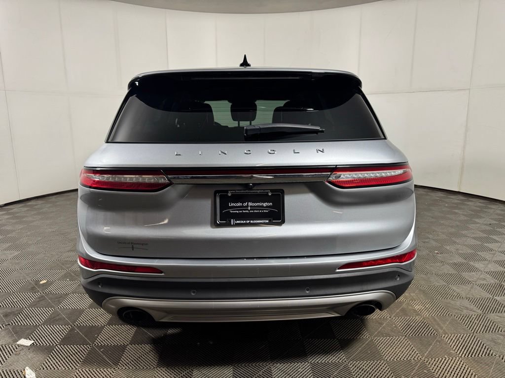 Certified 2022 Lincoln Corsair Reserve w/ Elements Package AWD/4WD image 4
