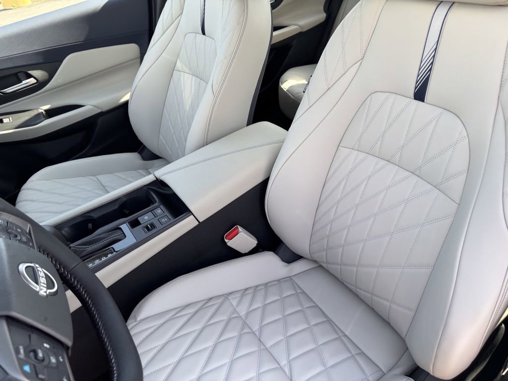 New 2026 Nissan Sentra SL w/ Floor Mat Package image 15