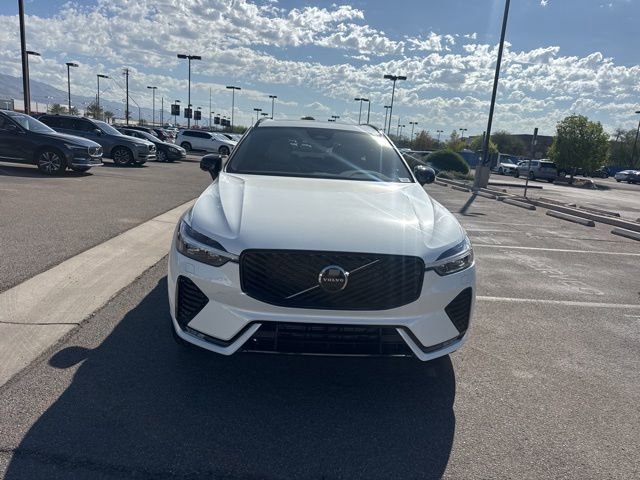 New 2026 Volvo XC60 B5 Plus w/ Protection Package Premier image 2
