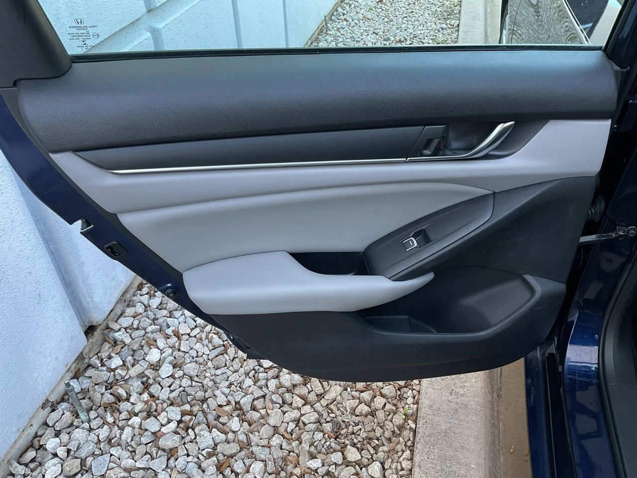 Used 2019 Honda Accord LX image 17