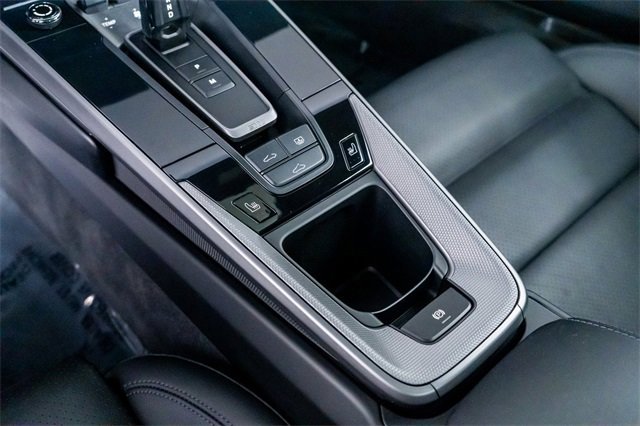 Used 2021 Porsche 911 Carrera image 39