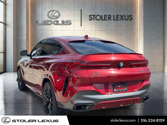 Used 2022 BMW X6 xDrive40i w/ Executive Package AWD/4WD image 4