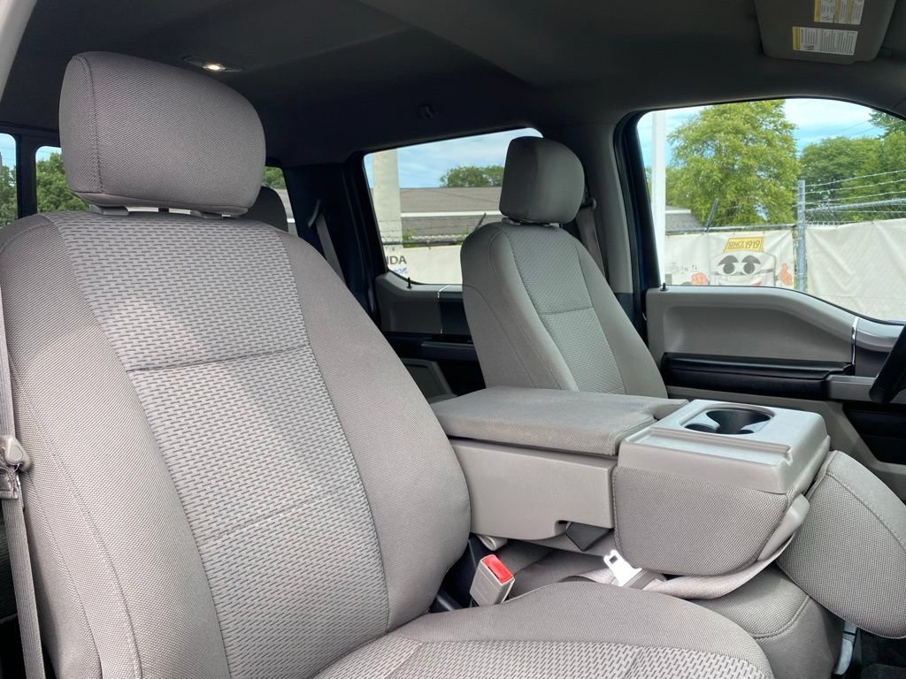 Used 2020 Ford F150 XLT w/ Equipment Group 302A Luxury AWD/4WD image 17