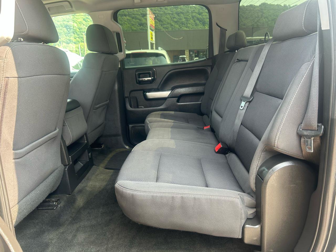 Used 2018 Chevrolet Silverado 1500 LT w/ All Star Edition AWD/4WD image 31