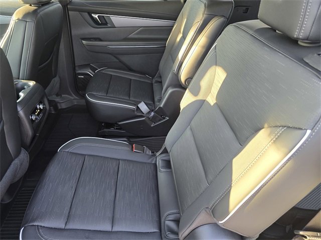 New 2026 Buick Enclave Sport Touring w/ LPO, Floor Liner Package image 9