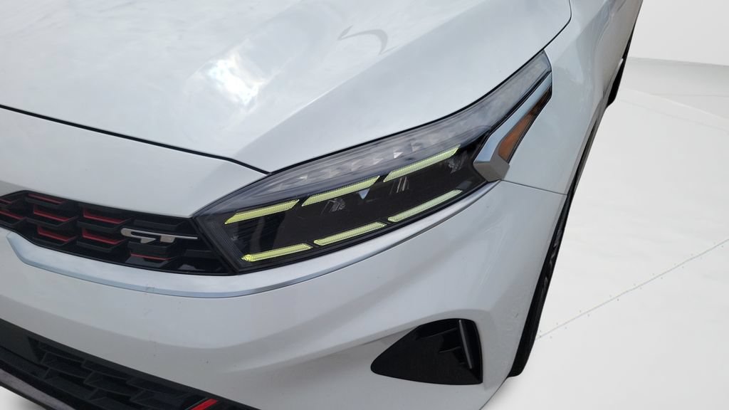 Used 2023 Kia Forte GT w/ GT2 Package FWD image 9