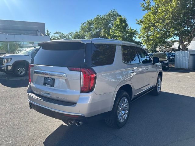 Used 2021 GMC Yukon Denali AWD/4WD image 9