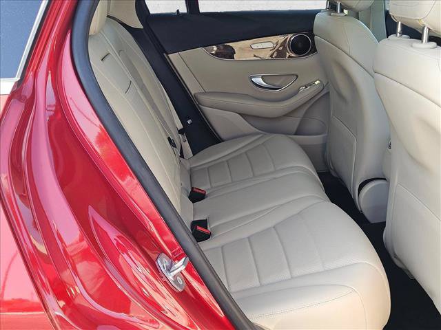 Used 2016 Mercedes-Benz GLC 300 image 22