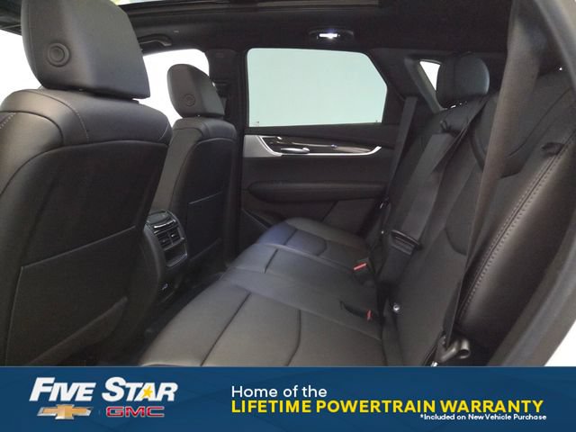 New 2026 Cadillac XT5 Sportv w/ LPO, Floor Liner Package AWD/4WD image 12