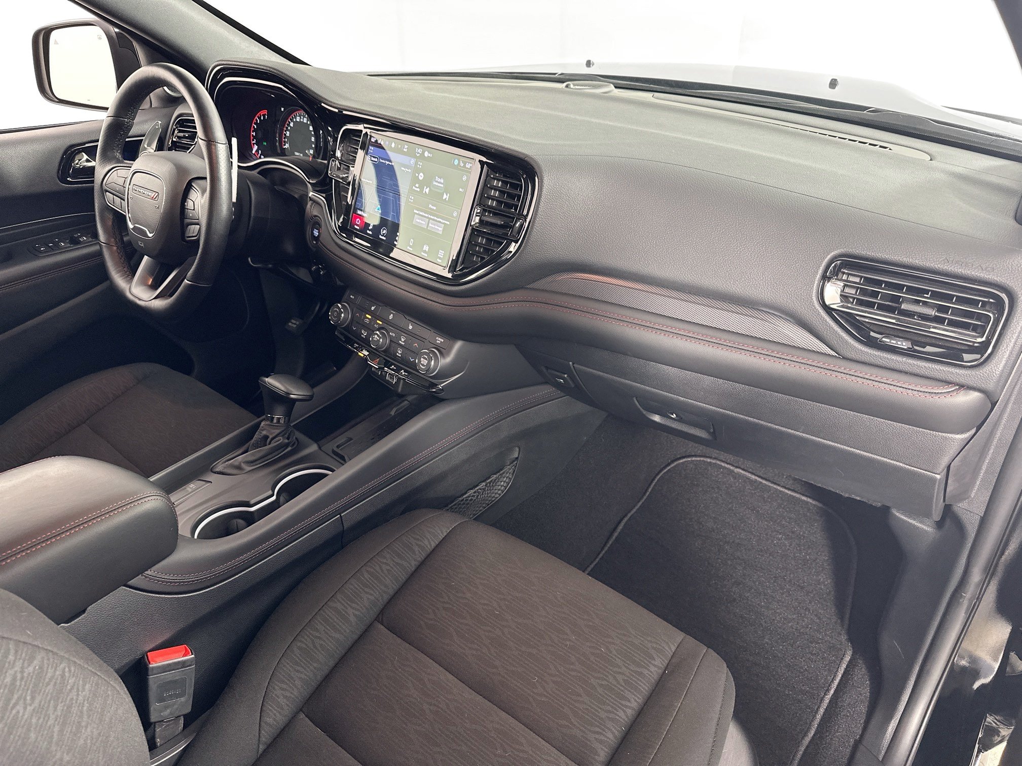 Used 2025 Dodge Durango R/T w/ Blacktop Package AWD/4WD image 30