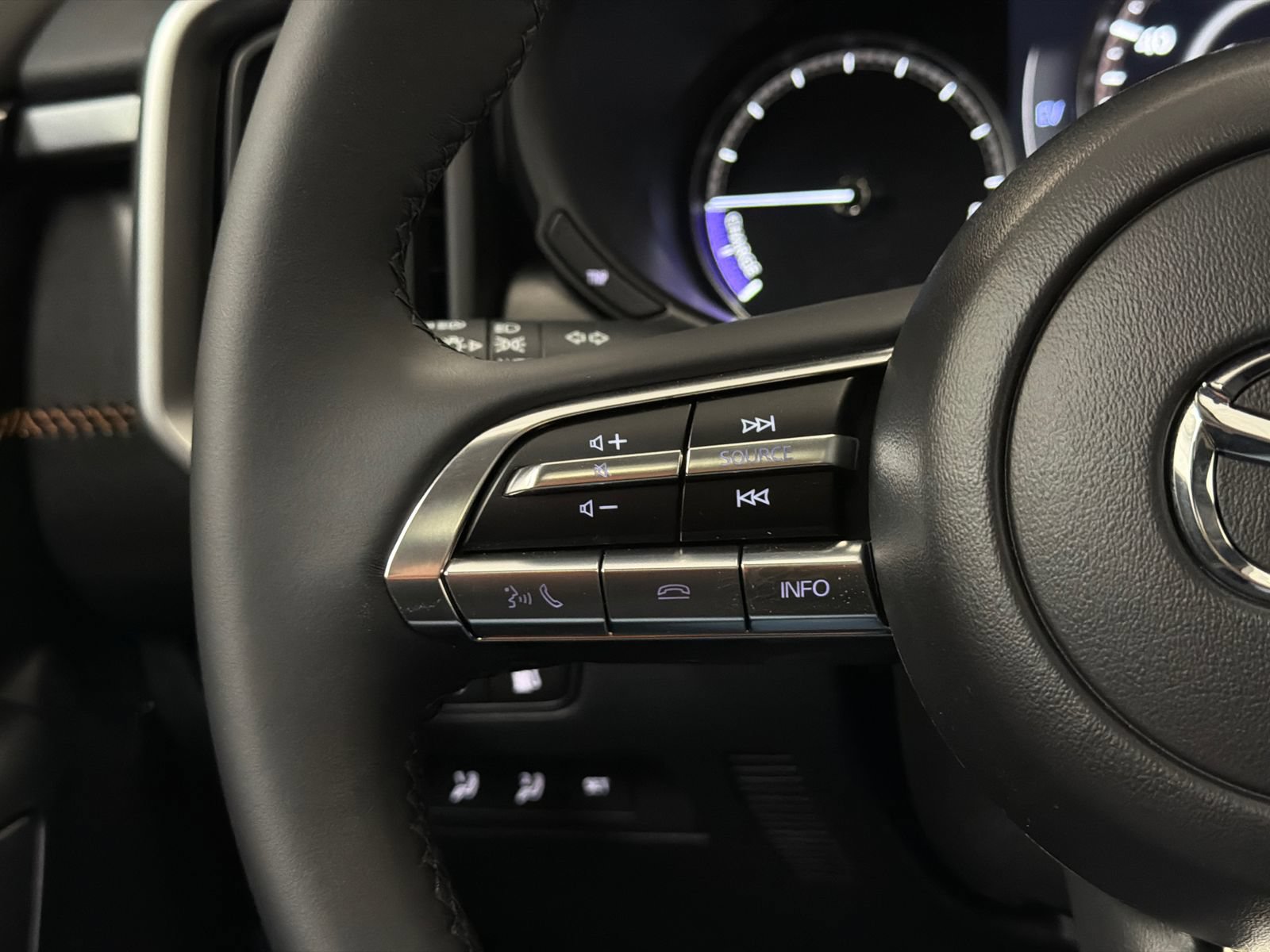 New 2026 MAZDA CX-50 AWD 2.5 Hybrid w/ Premium Pkg image 22
