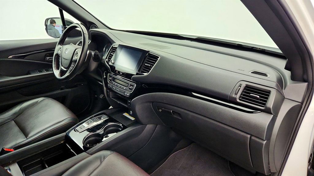 Used 2023 Honda Ridgeline Black Edition image 25