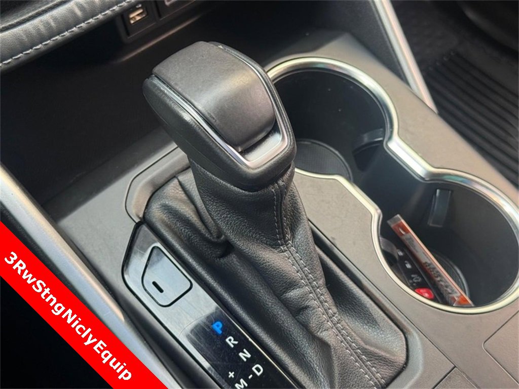 Used 2023 Toyota Highlander LE image 27