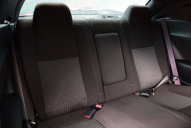Used 2022 Dodge Challenger R/T RWD image 17