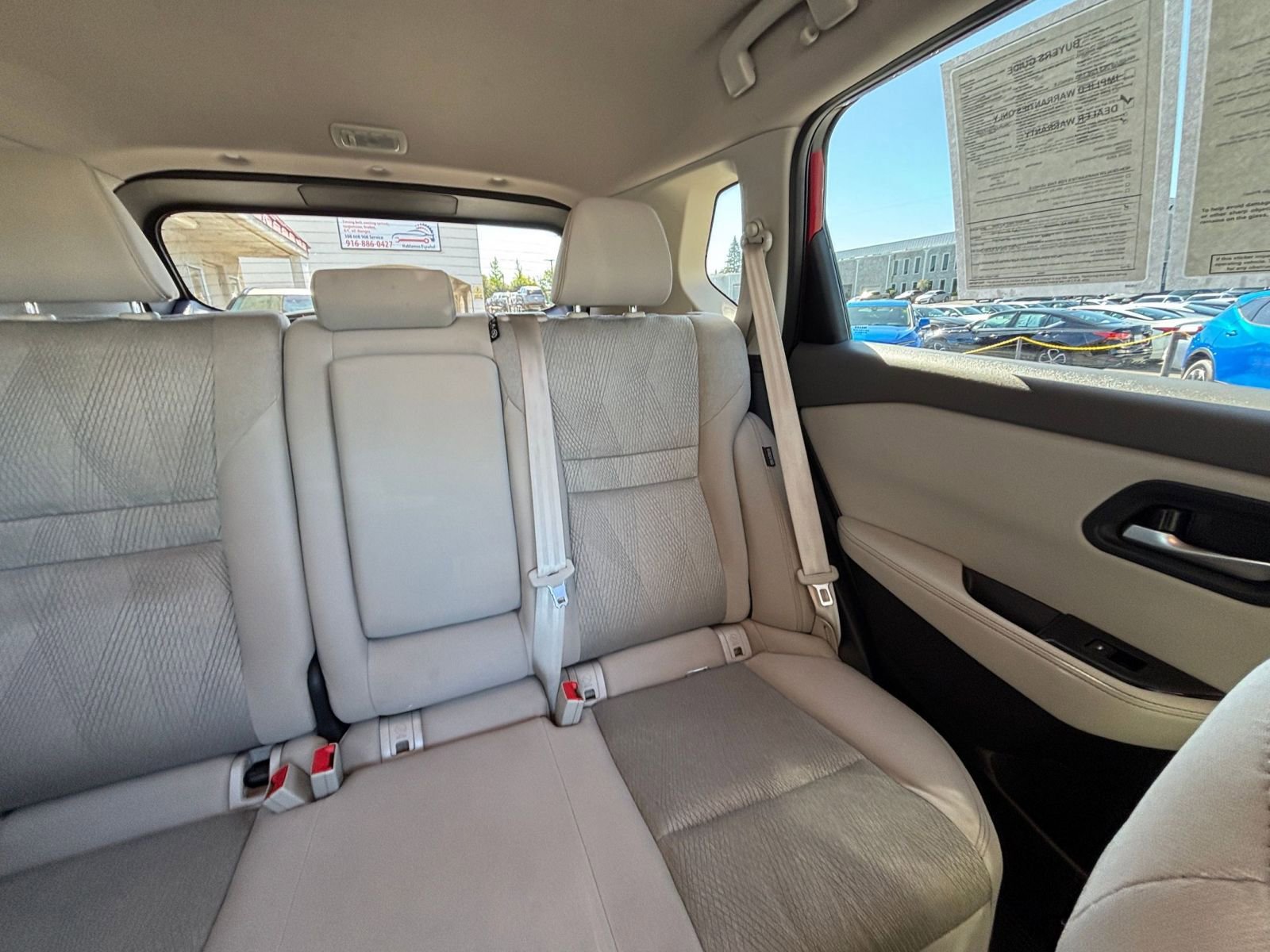 Used 2025 Nissan Rogue SV AWD/4WD image 39