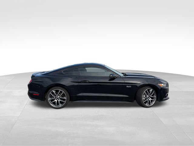 Used 2017 Ford Mustang GT Premium w/ Enhanced Security Package RWD image 7