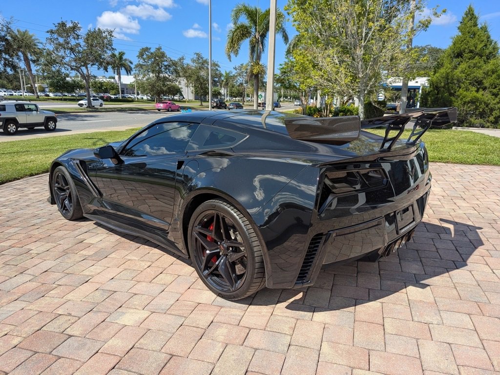 Used 2019 Chevrolet Corvette ZR1 image 3