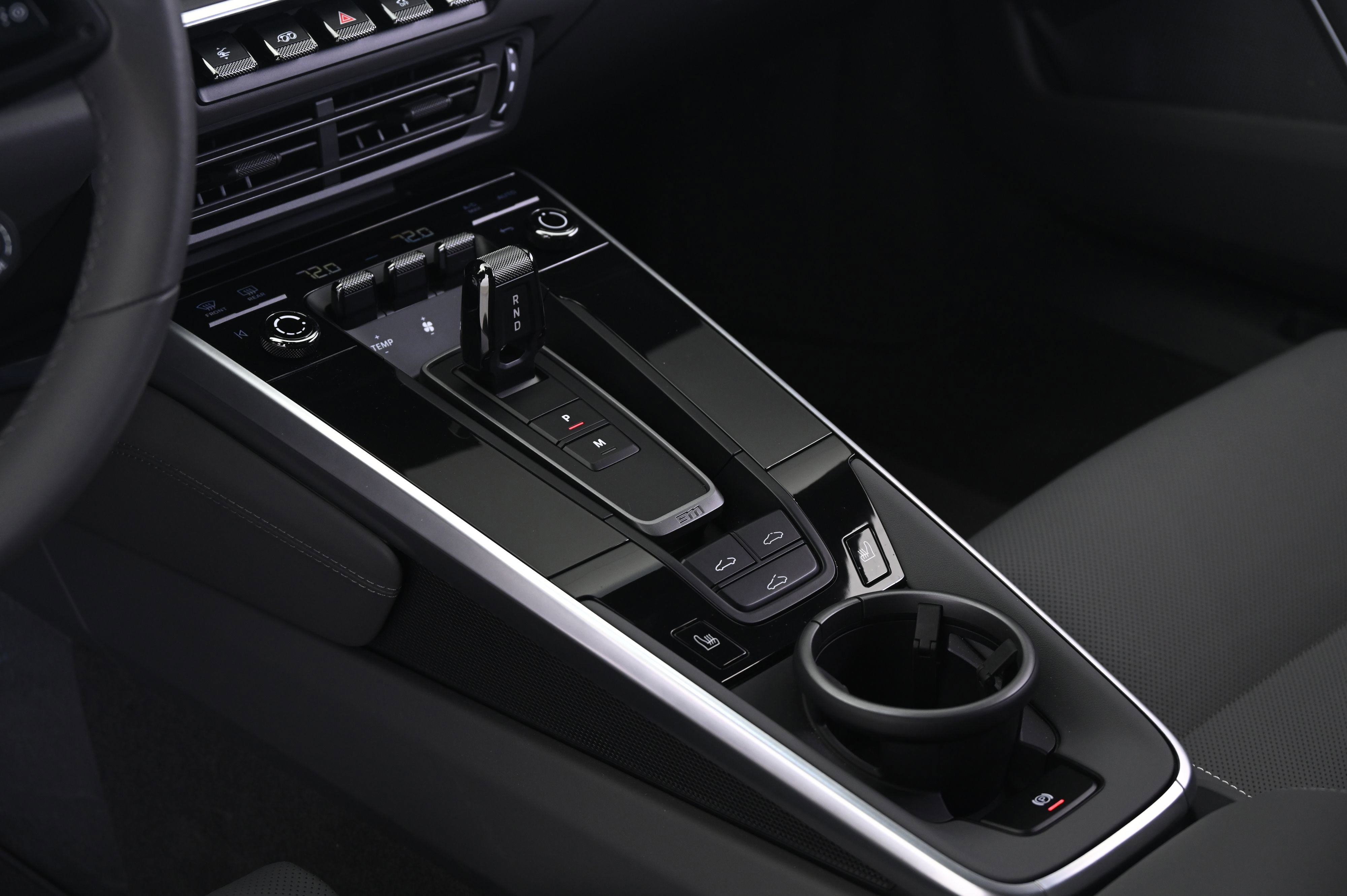 Certified 2025 Porsche 911 Turbo S image 30