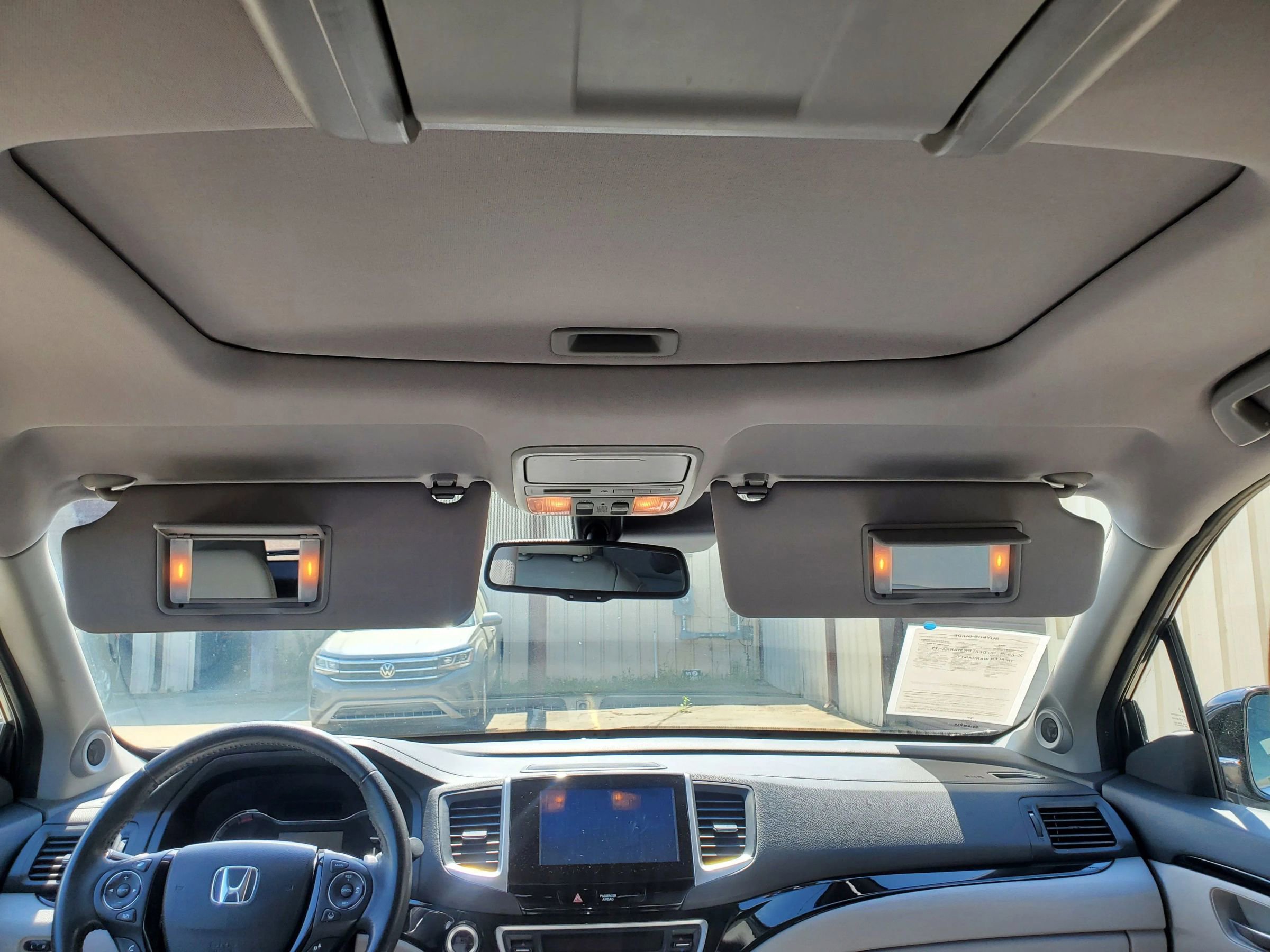 Used 2017 Honda Pilot Touring image 42