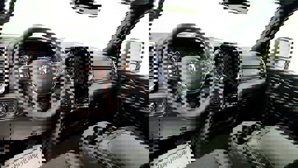 Used 2025 RAM 2500 Big Horn image 12