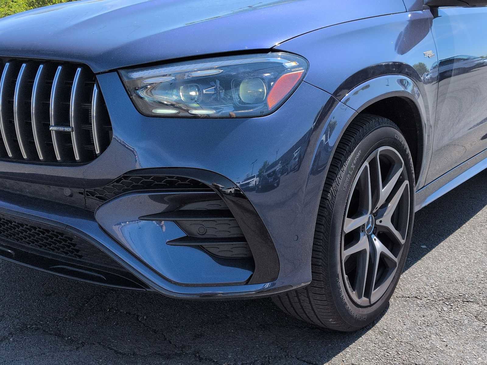 Used 2025 Mercedes-Benz GLE 53 AMG 4MATIC image 11