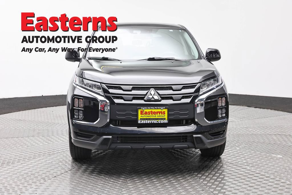 Used 2023 Mitsubishi Outlander Sport LE AWD/4WD image 2