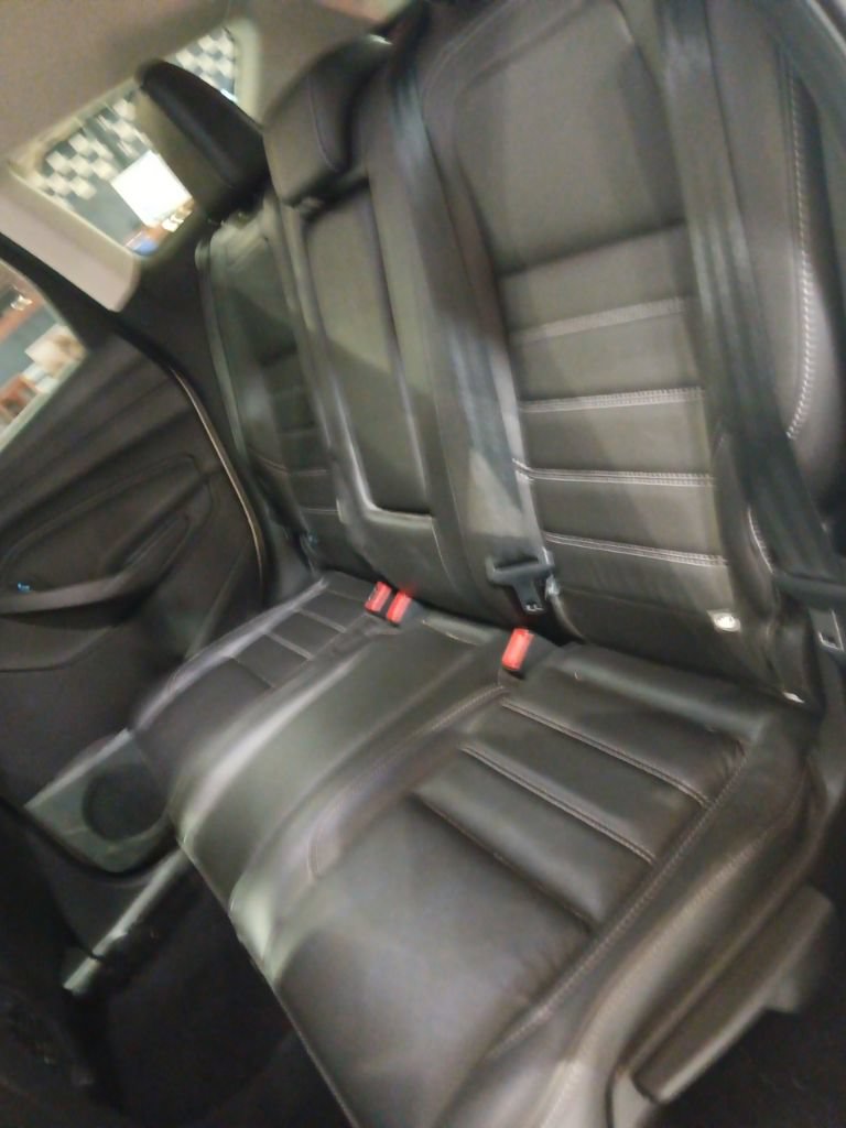 Used 2018 Ford Escape SEL w/ Ford Safe & Smart Package AWD/4WD image 7