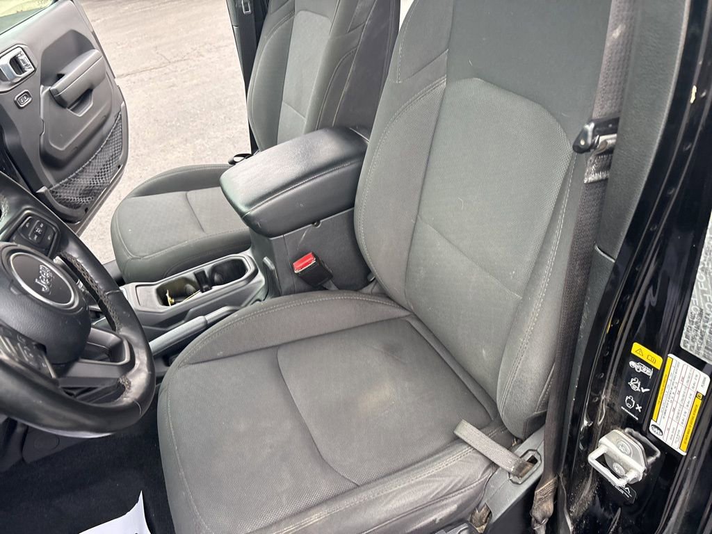 Used 2023 Jeep Gladiator Willys image 41