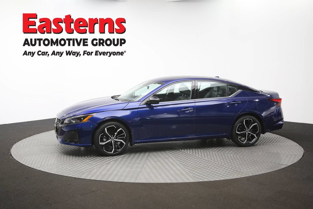 Used 2024 Nissan Altima 2.5 SR w/ SR Premium Package FWD image 60