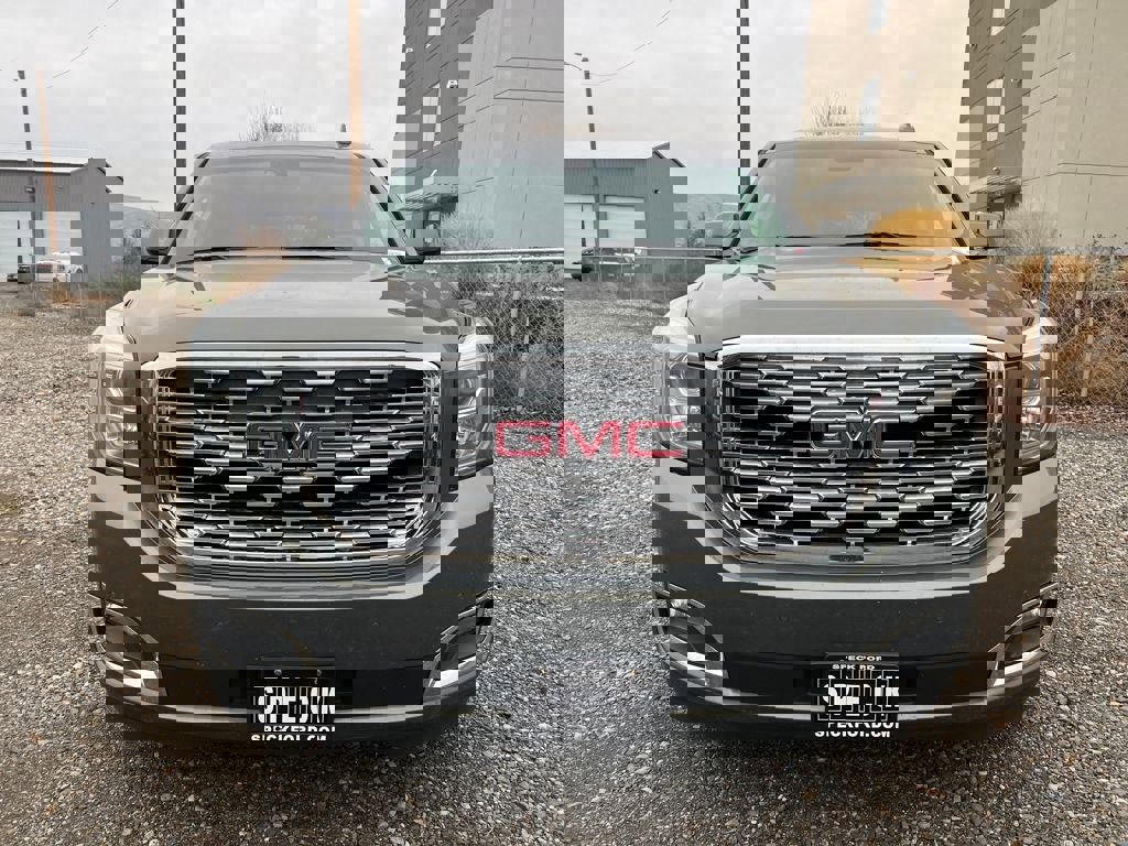 Used 2018 GMC Yukon Denali w/ Open Road Package image 8