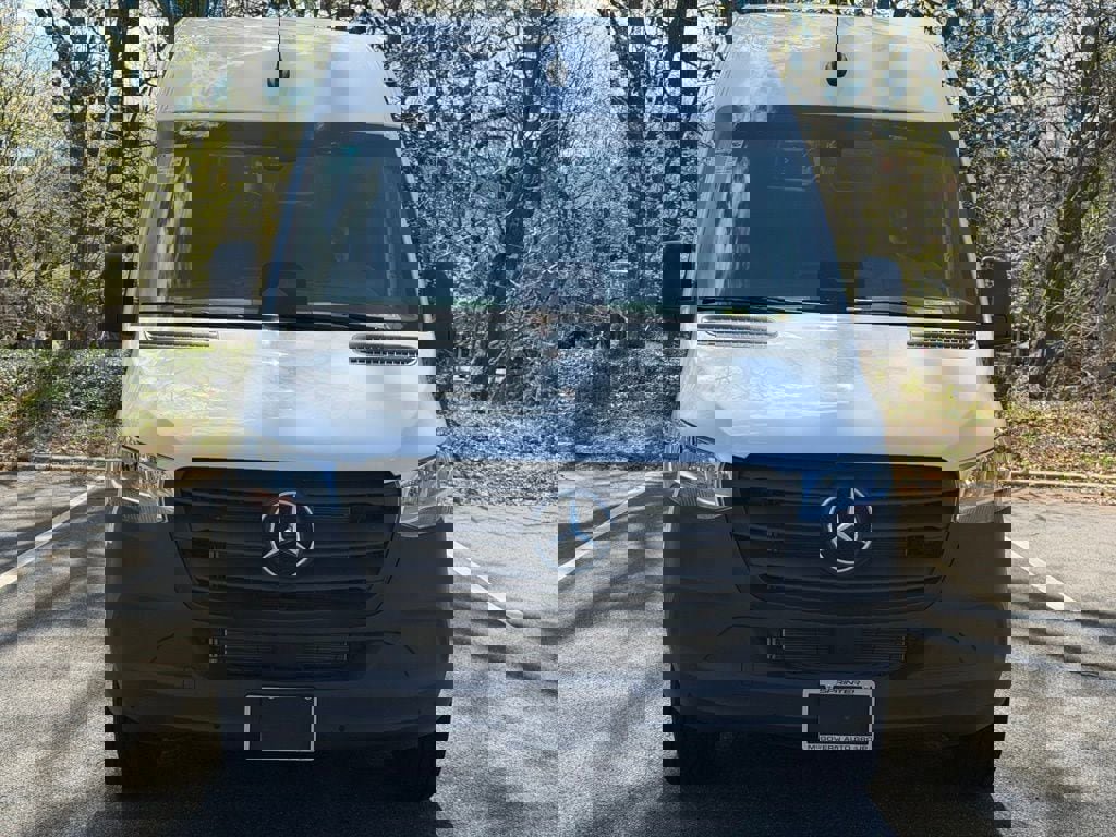 New 2025 Mercedes-Benz Sprinter 2500