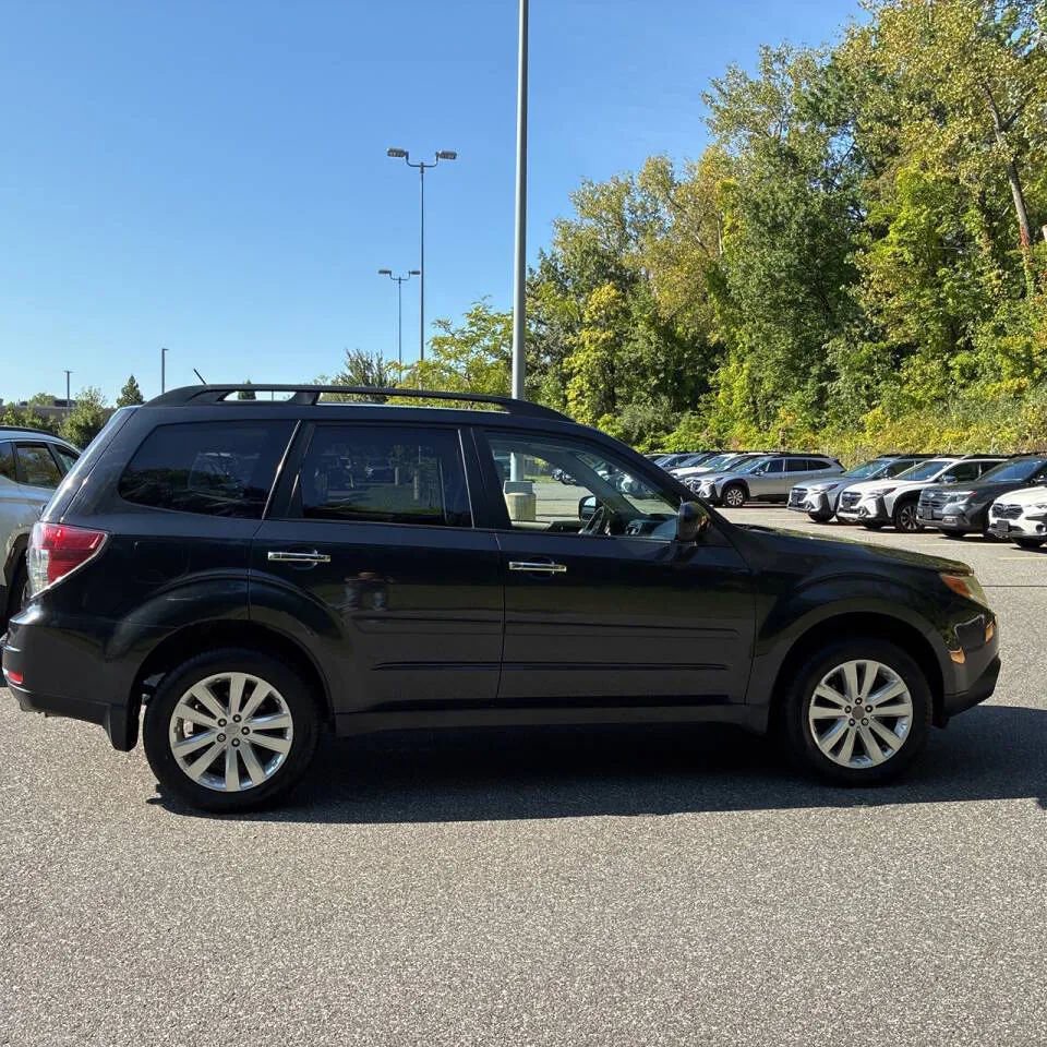 Used 2013 Subaru Forester 2.5X Premium image 3