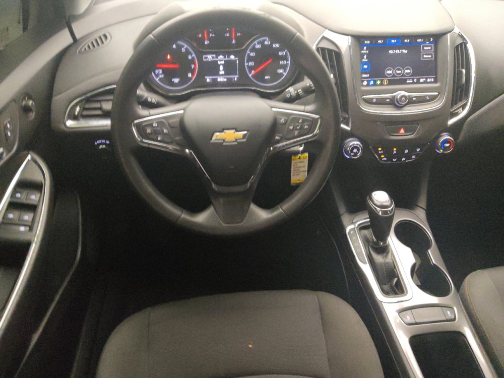 Used 2019 Chevrolet Cruze LS w/ LS Convenience Package FWD image 22
