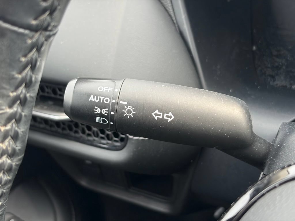 Certified 2023 Honda HR-V EX-L image 22