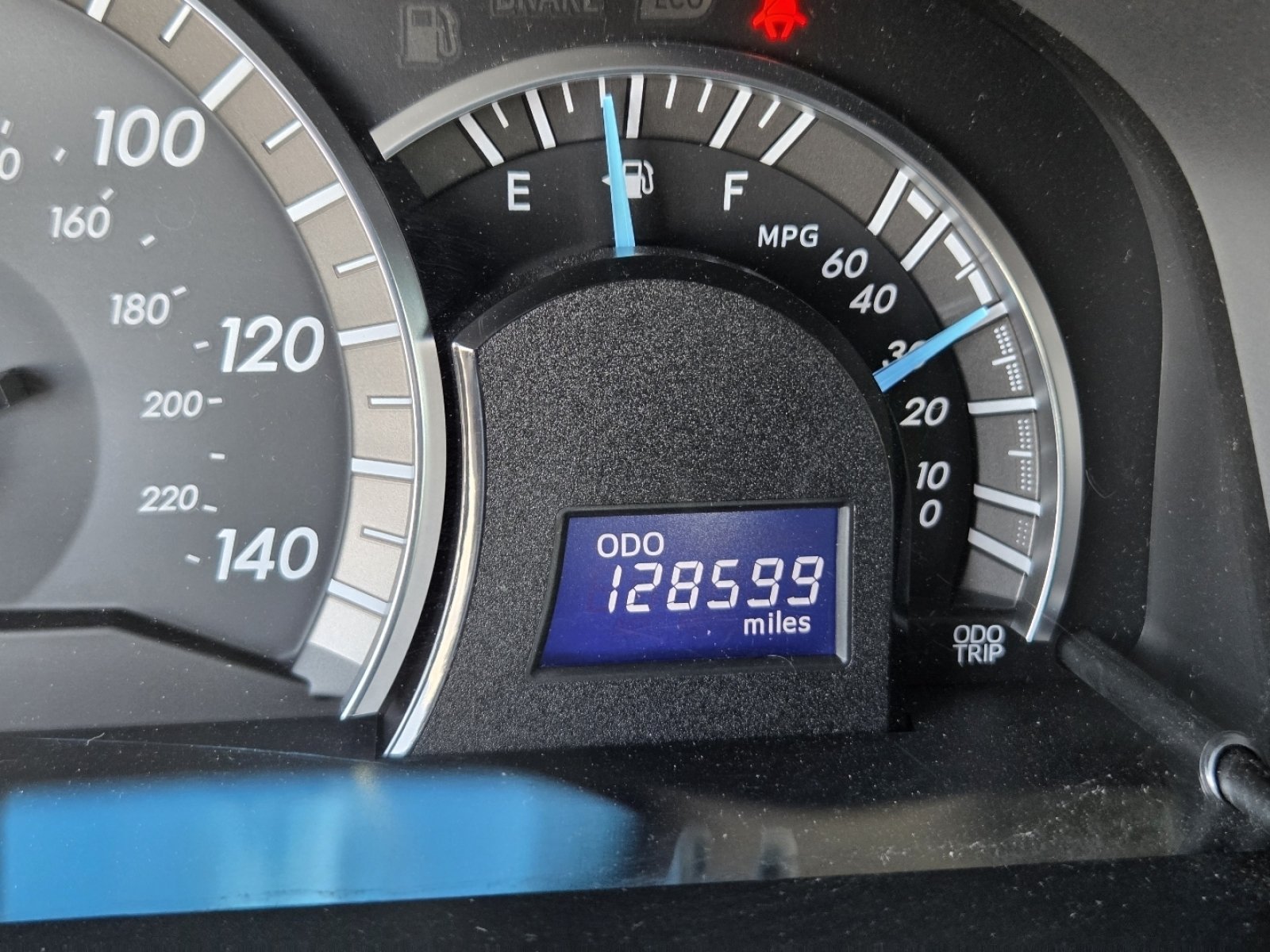 Used 2013 Toyota Camry SE FWD image 26