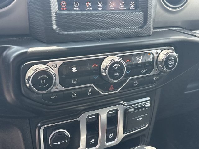 Used 2020 Jeep Wrangler Sport AWD/4WD image 26