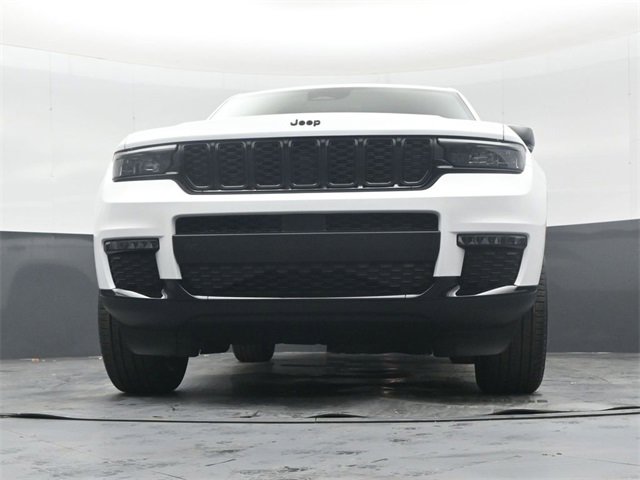 New 2025 Jeep Grand Cherokee L Limited w/ Black Appearance Package image 47