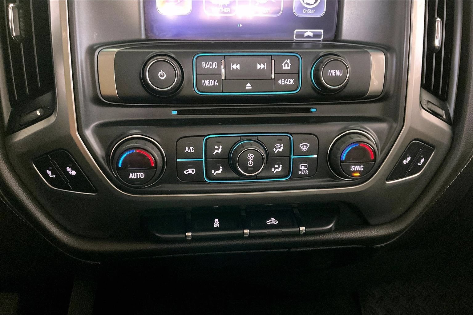 Used 2017 Chevrolet Silverado 1500 LTZ AWD/4WD image 14
