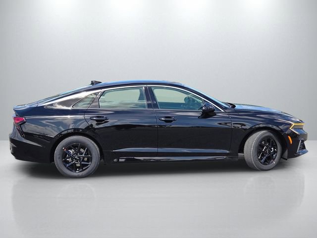 New 2026 Kia K5 LXS FWD image 3