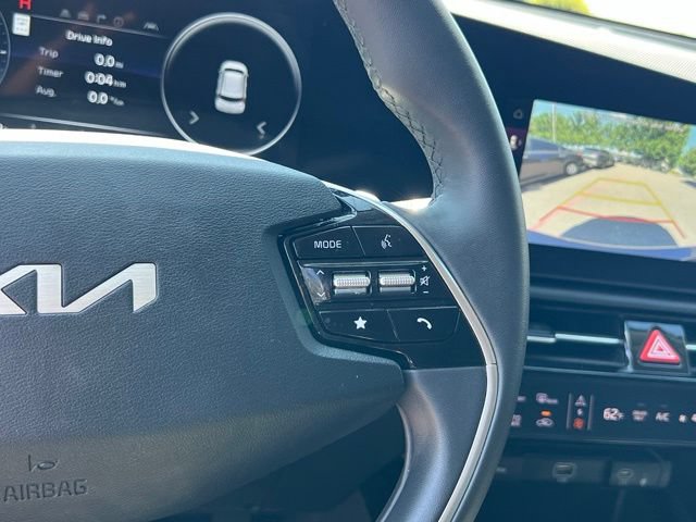 Certified 2024 Kia Niro Wind FWD image 22