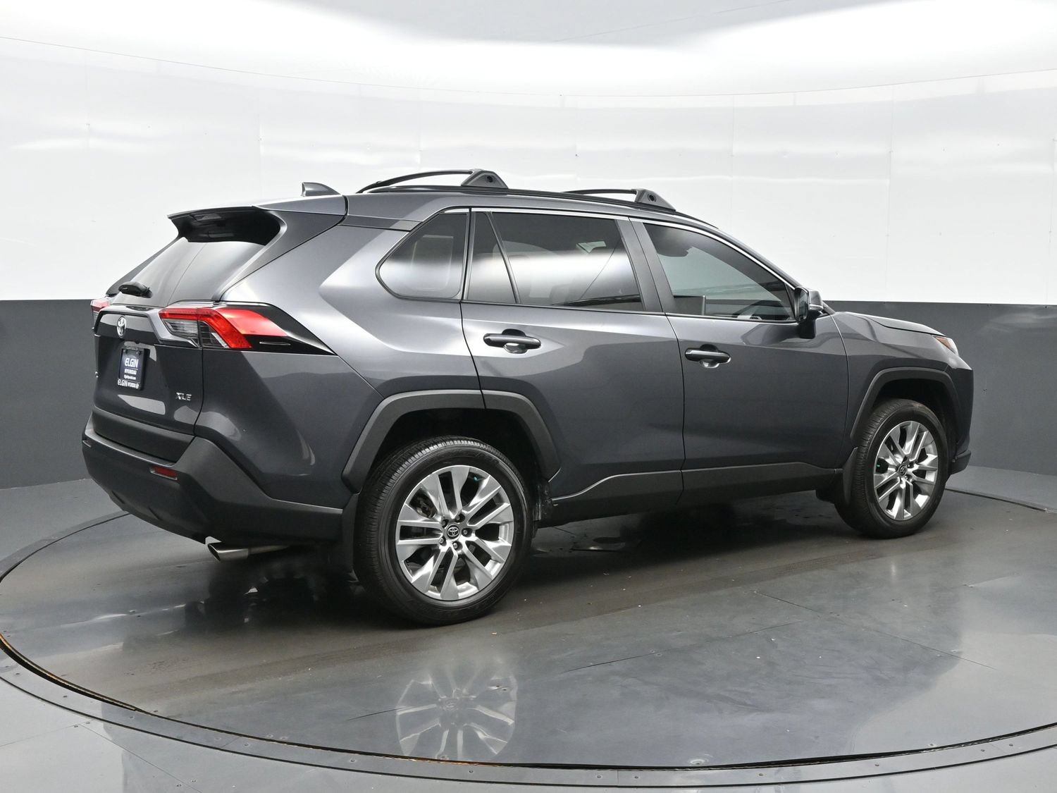 Used 2025 Toyota RAV4 XLE Premium w/ Weather Package FWD image 6