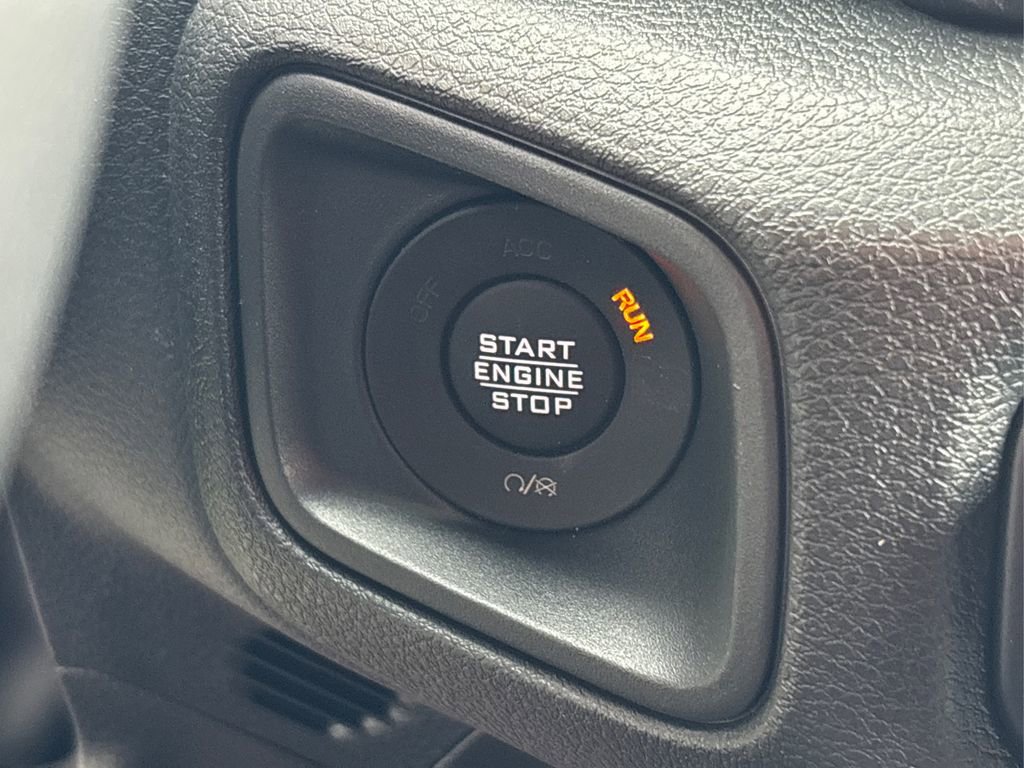 New 2025 Jeep Gladiator Sport image 33