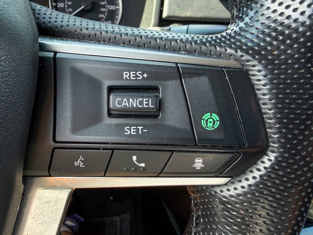 Used 2022 Mitsubishi Outlander SE AWD/4WD image 16