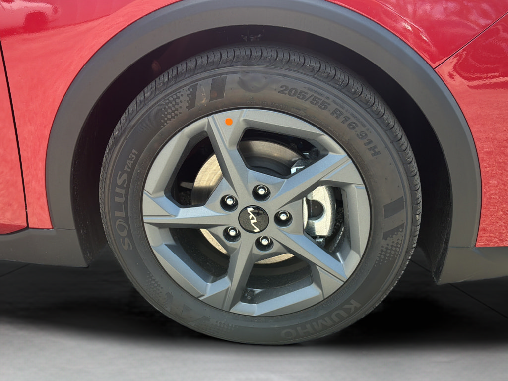 New 2026 Kia K4 FWD image 31