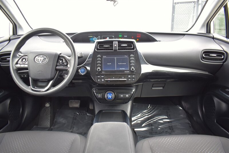 Used 2022 Toyota Prius LE FWD image 13