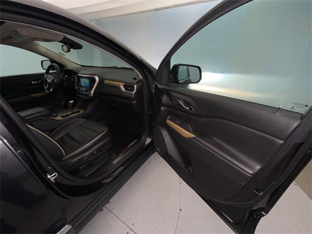 Used 2017 GMC Acadia Denali w/ Technology Package image 26